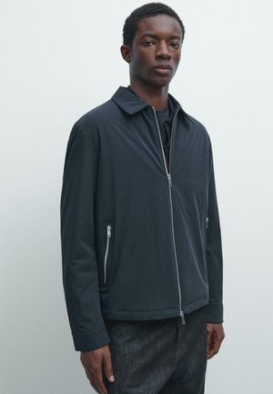 SHORT JACKET WITH POCKET DETAILS  - Light jacket - mottled dark blue