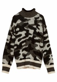 Maglione a maglia color beige con motivo camouflage in marrone scuro e nero, caratterizzato da un collo alto e polsini e orlo a coste.