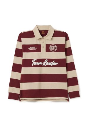 Langärmliges Polohemd mit maroon- und beige-farbenen Horizontalstreifen, einem Kragen und vorderseitigen Textgrafiken, aus Baumwollstoff gefertigt.