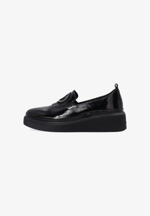 Schwarze Lackleder-Slipper mit einer strukturierten Plattformsohle. Verfügt über einen dekorativen Akzent mit Strasssteinen auf dem Blatt.