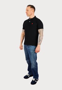 U.S. Polo Assn. SHORTSLEEVE BASIC  - Polotričko - schwarz
