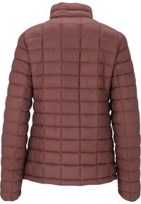 Brun puffersjakke med et quiltet design, høj krave og lange ærmer. Har horisontale paneler og en glat, strømlinet tekstur.