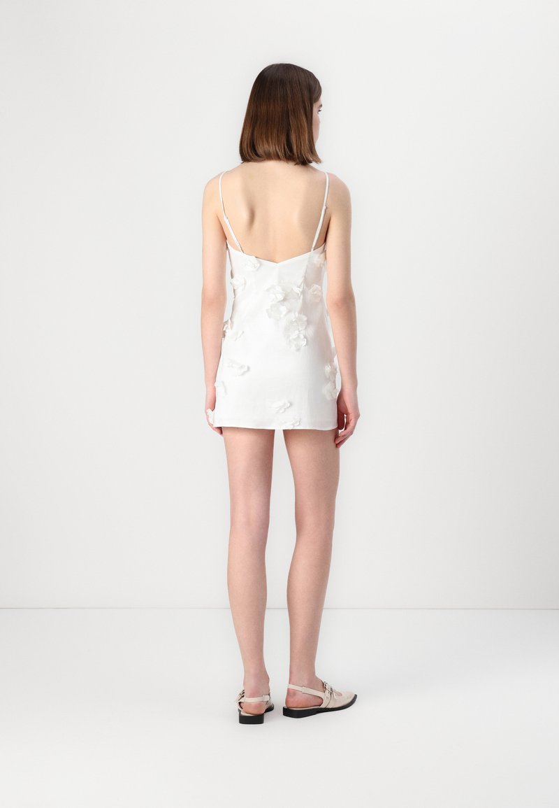 abercrombie applique floral mini dress Abercrombie & Fitch Applique Floral Mini Dress - Cocktail dress / Party  dress - snow white/grey