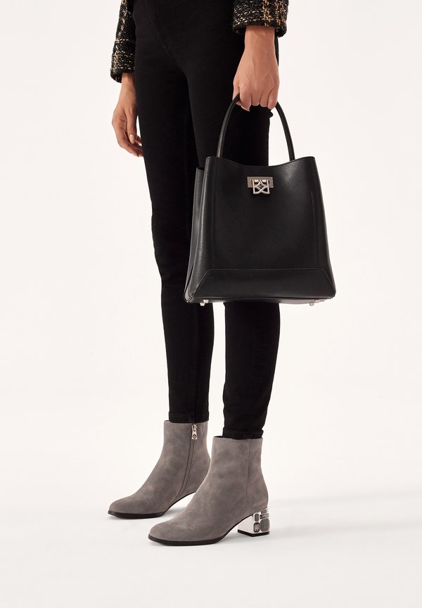 KATHLEEN - Stiefelette