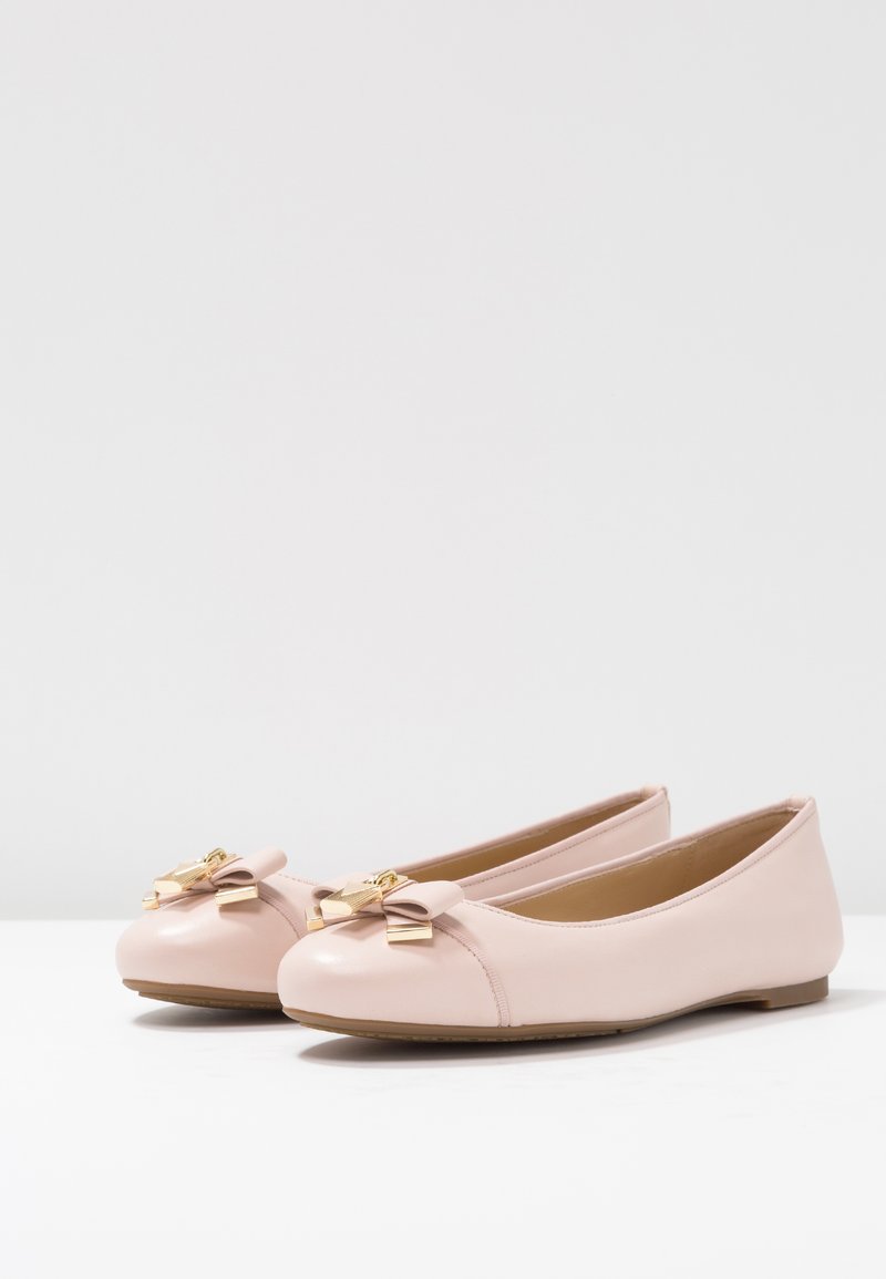 michael kors ballerina vita