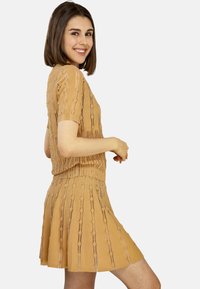 TOOche A-Linien-Rock - light gold