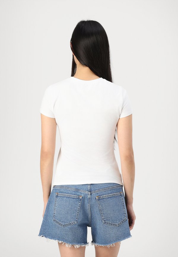 Essential Icon Tuckable Baby Tee - Basic T-shirt4