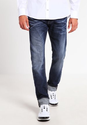 Jeansy Slim Fit