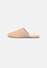 Tamaris Mules - ivory