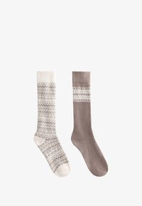 Vybrané, mottled brown