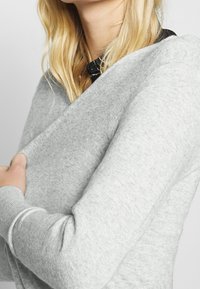 Lounge Nine Kofta - light grey