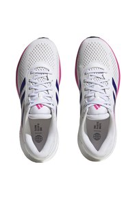 adidas Performance SUPERNOVA 2.0 - Zapatillas running asfalto - ftwwht lucblu lucfuc