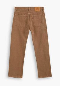 Pantalones rectos marrones de algodón, con dos bolsillos traseros, un parche de cuero y un dobladillo sin terminar en los puños.