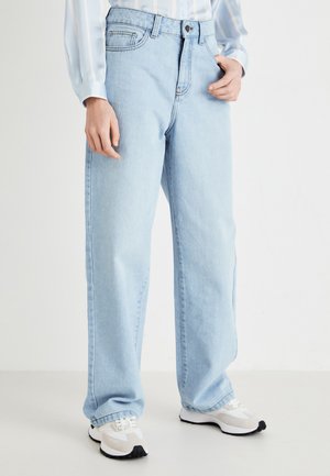 NMPIXIE BOYFRIEND - Džínsy voľného strihu - light blue denim