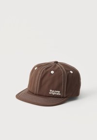 Неизбран, brown