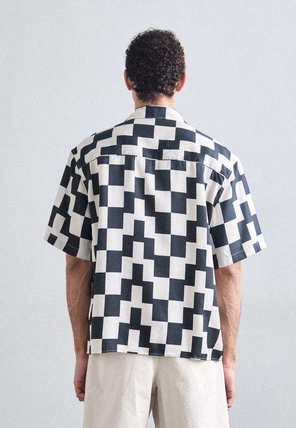 ELLIS STACK BRIDGE  - Shirt4