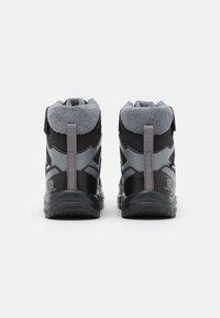 Salomon XA PRO V8 CSWP UNISEX - Botas de inverno - black/phantom/quiet shade
