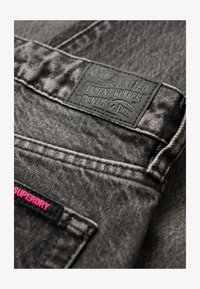 Niewybrane, wolcott black stone