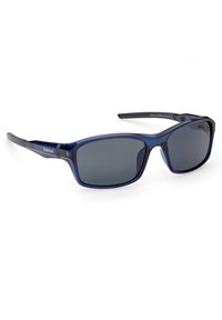 Gafas de sol de plástico azules con montura rectangular, lentes grises polarizados y un logo de Timberland en el costado de la patilla.