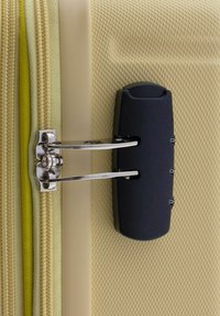 Gladiator 2900 4 ROLLEN KABINENTROLLEY 55 CM - Boardcase - yellow
