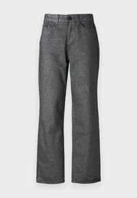 Pelēkie džinsi ar nelielu spīdumu, taisnā kāja, piecas kabatas, pogu aizdare un redzami šuvju izcelšanas detalizācijas.