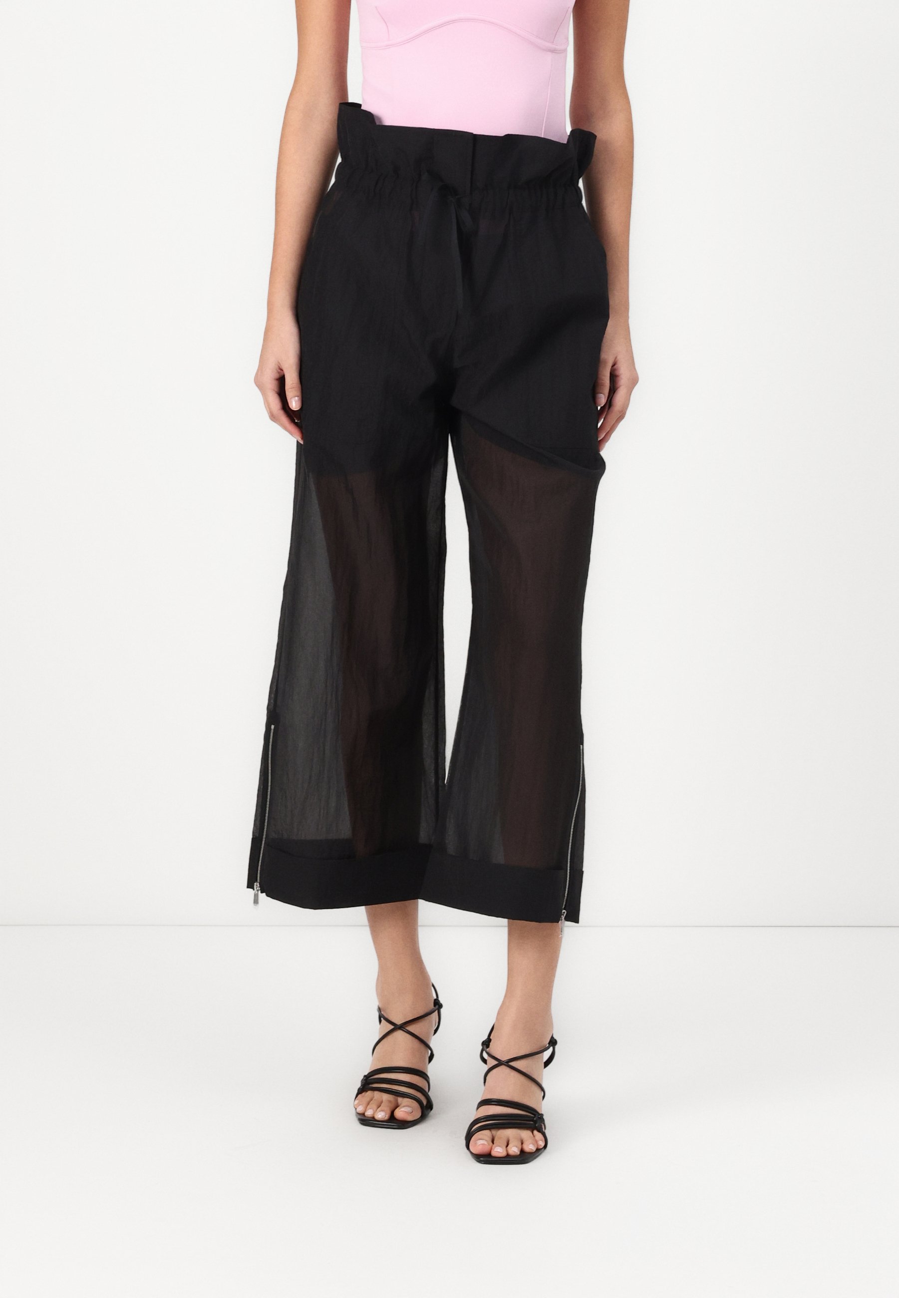 パンツ PINKO 'Yann' pants Black Pinko 'yann' pants available on julian-fashion.com - 312698 - CA