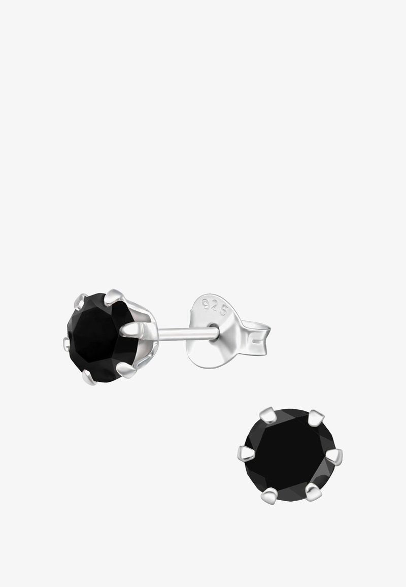 Boucles d'oreilles en argent métallique avec une forme octogonale et facettes noires, ornées de six accents en griffes. L'affichage comporte un fermoir en papillon et est marqué 925.