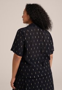 WE Fashion CURVE - Blusa - black
