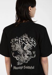 Thumbnail Image 5