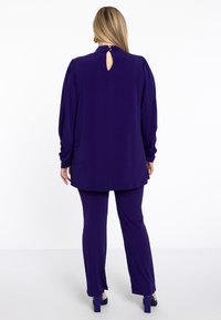 YOEK PLISSÉE - Langarmshirt - purple