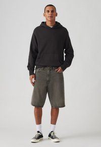 Levi's® - 478 BAGGY SHORTS - Denim shorts - black denim Thumbnail Image 1
