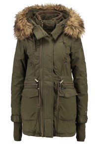 Dámská parka olivové barvy s kapucí podšitou kožešinou, předním zipem, šňůrkami na stažení, několika kapsami a žebrovanými pletenými manžetami.
