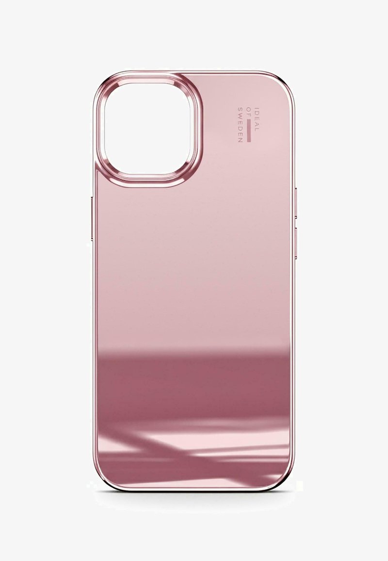 Funda de teléfono transparente rosa con un acabado suave, corte redondeado para la cámara y un ligero reflejo, que presenta el texto "IDEAL OF SWEDEN."