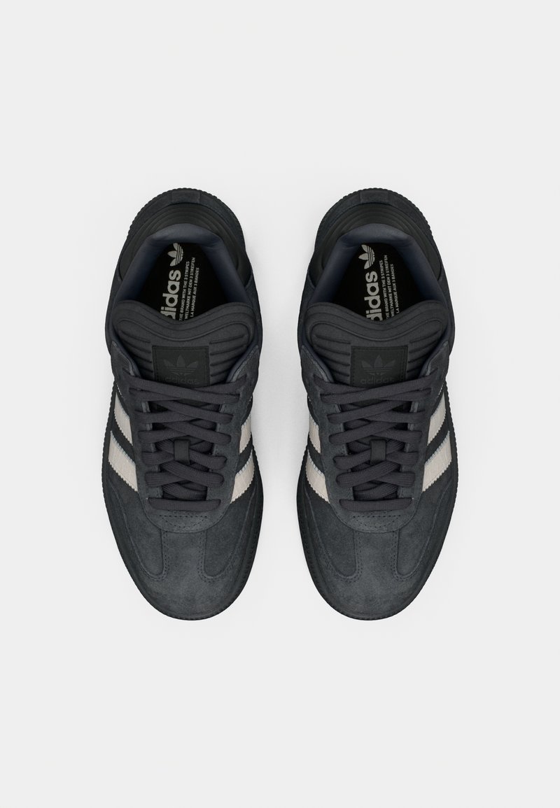 adidas Originals SAMBA XLG UNISEX - Trainers - utility black/chalk pearl/ black - Zalando.ie