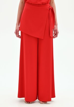 Rinascimento PANTALONE TINTA UNITA - Pantalon classique - red
