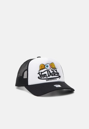 Teherautós sapka fekete karimával, fehér elülső panellel és hálós oldalakkal. Hímzett "Von Dutch" logóval rendelkezik, ami egy szárnyas szem mintát ábrázol.