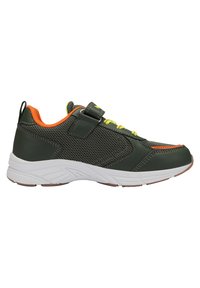 Grüner Sportschuh mit Mesh- und synthetischem Obermaterial, orangefarbenen Akzenten, weißer Zwischensohle und Klettverschluss. Verfügt über eine profilierte Sohle für besseren Halt.