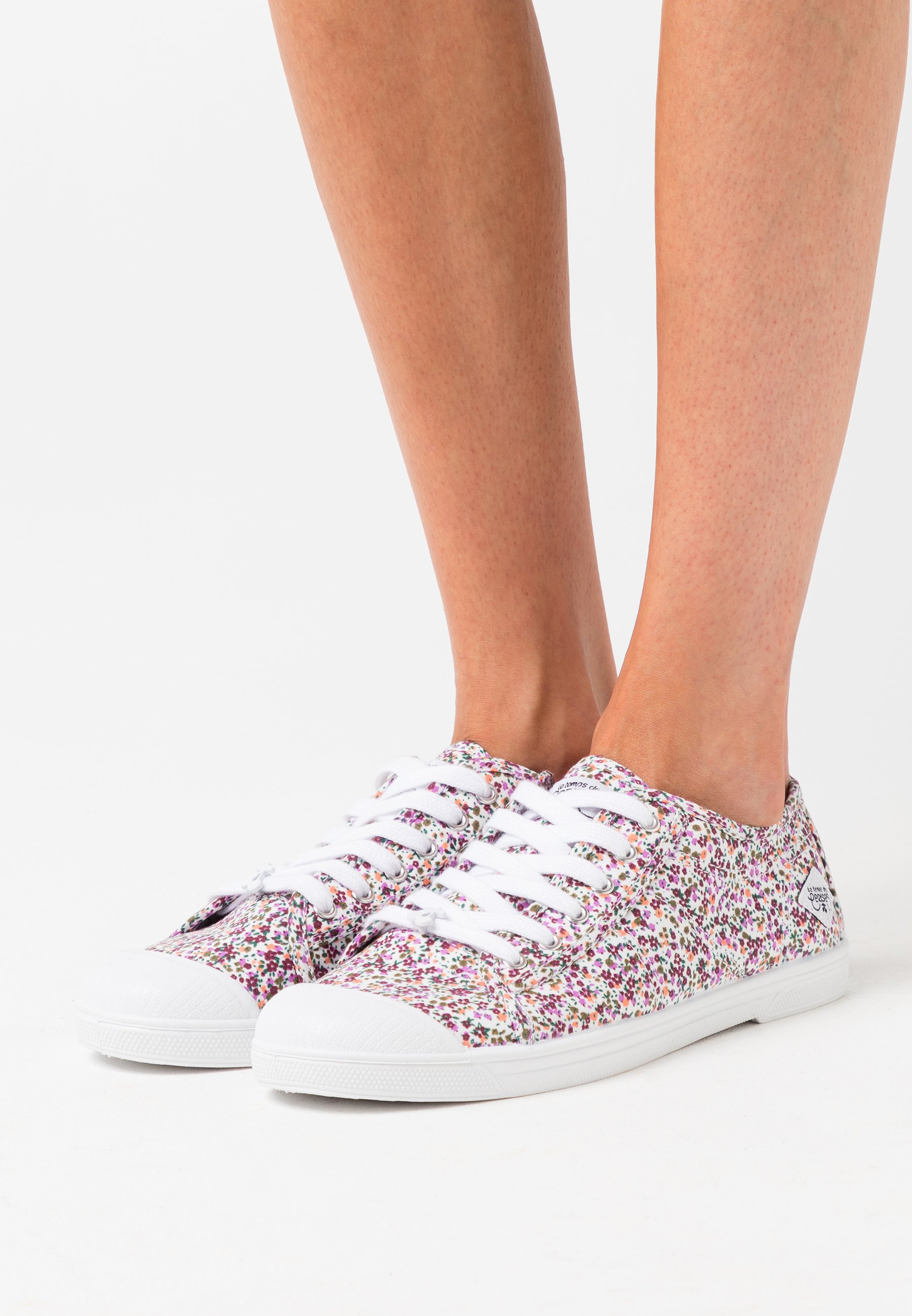 Le Temps Des Cerises BASIC - Joggesko - liberty pink Le Temps Des Cerises BASIC - Joggesko - liberty pink