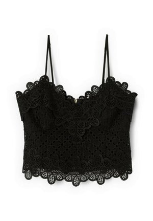 Czarny koronkowy krótki top z falistymi krawędziami, kwiatowym wzorem szydełkowym i cienkimi regulowanymi ramiączkami.
