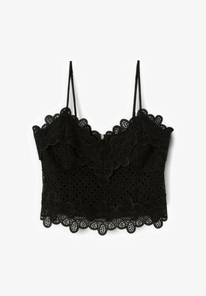 Czarny koronkowy krótki top z falistymi krawędziami, kwiatowym wzorem szydełkowym i cienkimi regulowanymi ramiączkami.