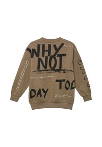 Bruine sweatstof met zwarte en witte tekstgrafieken. Heeft een losse pasvorm, geribbelde manchetten en een ronde halslijn. Tekst bevat motiverende zinnen.