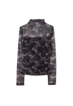 Haut transparent à manches longues avec un col montant, présentant un motif rose foncé sur un fond gris et des détails froncés à la taille.
