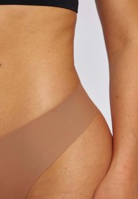 SNOCKS 3 PACK jasny brąz