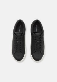 Calvin Klein CUPSOLE LACE UP - Športni copati - black