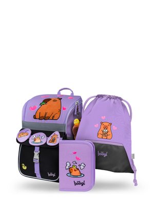 Baagl, BAAGL ZIPPY CAPYBARA SCHULRANZEN-SET 3TLG.: SCHULRANZEN, FEDERMÄPPCHEN, TURNBEUTEL - Školní sada - violett