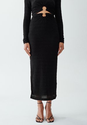 TIA - Maxisukňa - black