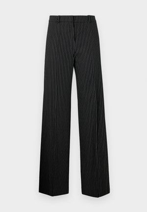 Fekete, széles lábú nadrág fehér függőleges csíkokkal. Lapos derékpánttal és egyenes szegéllyel rendelkezik, sima, könnyű anyagból készült.