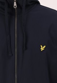 Lyle & Scott HYBRID HOODIE - Jersey con capucha - dark navy