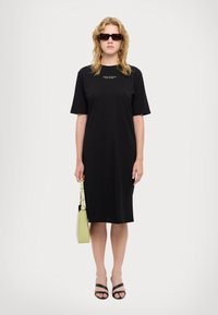 Armani Exchange VESTITO - Jerseyklänning - black