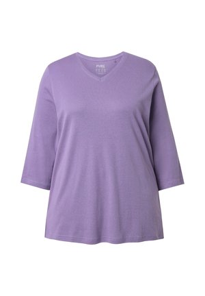 Top con scollo a V e maniche a tre quarti in misto cotone viola chiaro, caratterizzato da una vestibilità rilassata e una texture liscia.